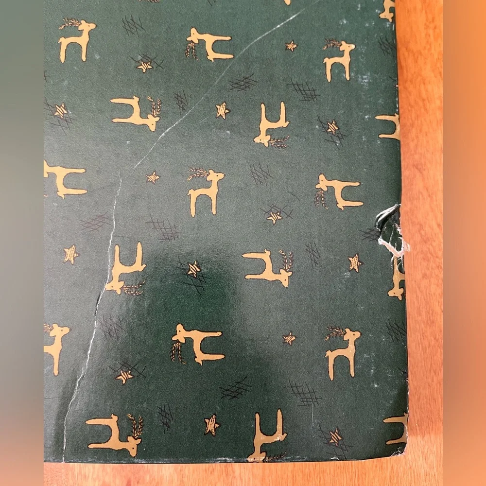Green photo Album with Deer Pattern